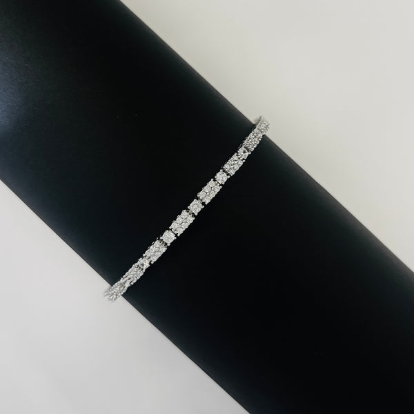 Elegant Tennis Bracelet with Adjustable Fit